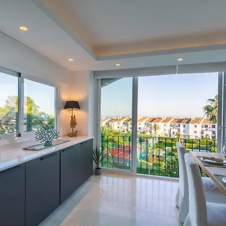 Banus - Nueva Andalucia Banus Sea Views Apartment *